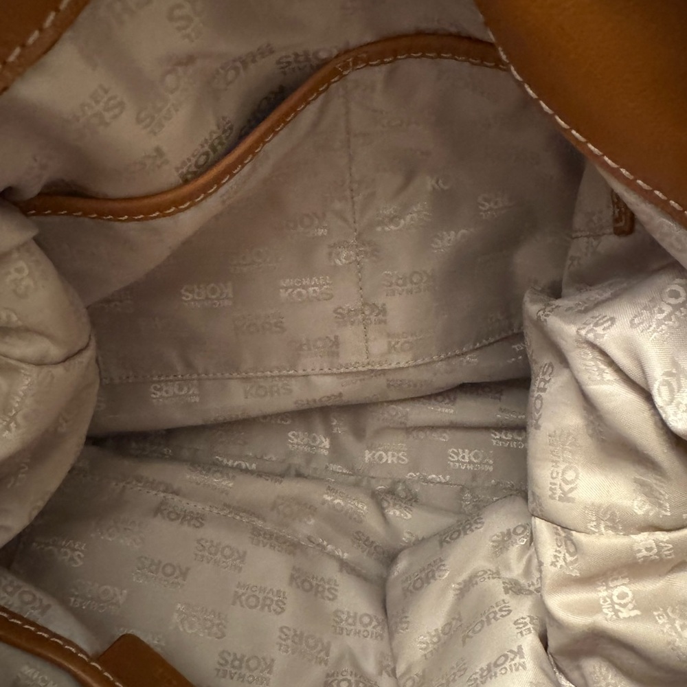 Michael Kors Tan Leather Shoulder/satchel Bag - Picture 8 of 9